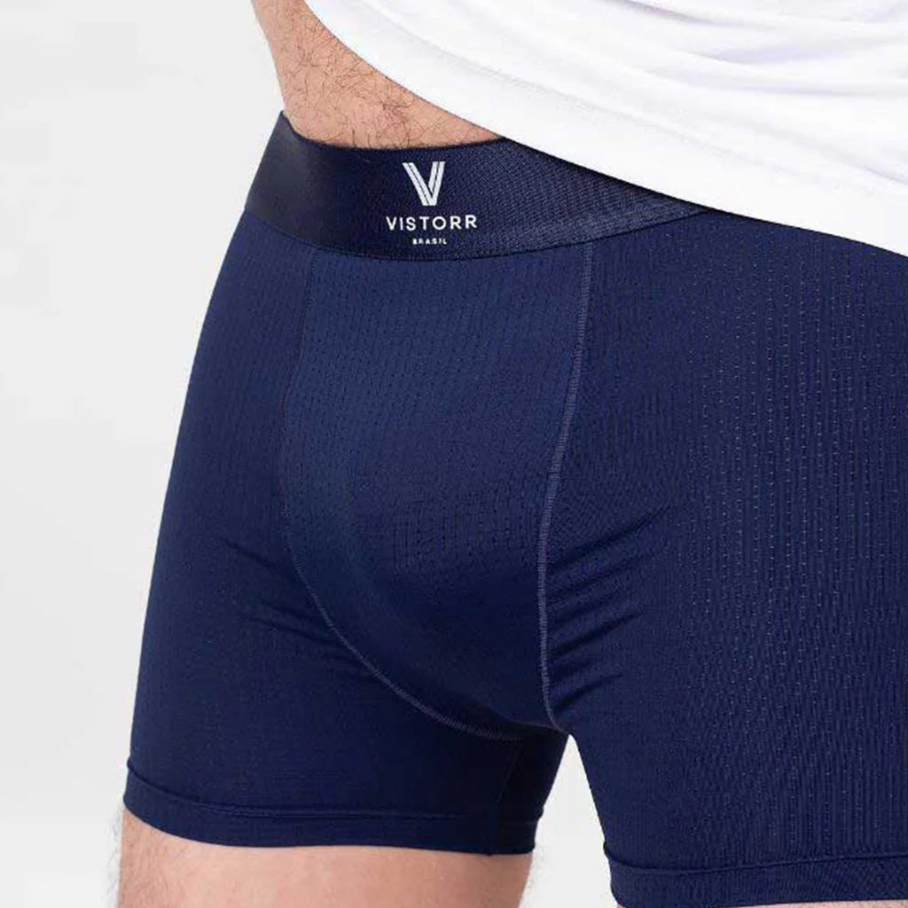 Cueca em Poliamida VISTORR azul marinho – close no corpo (fundo branco)
