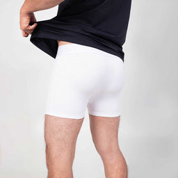 Cueca boxer de poliamida Vistorr V branca, vista traseira, cós anatômico e respirável