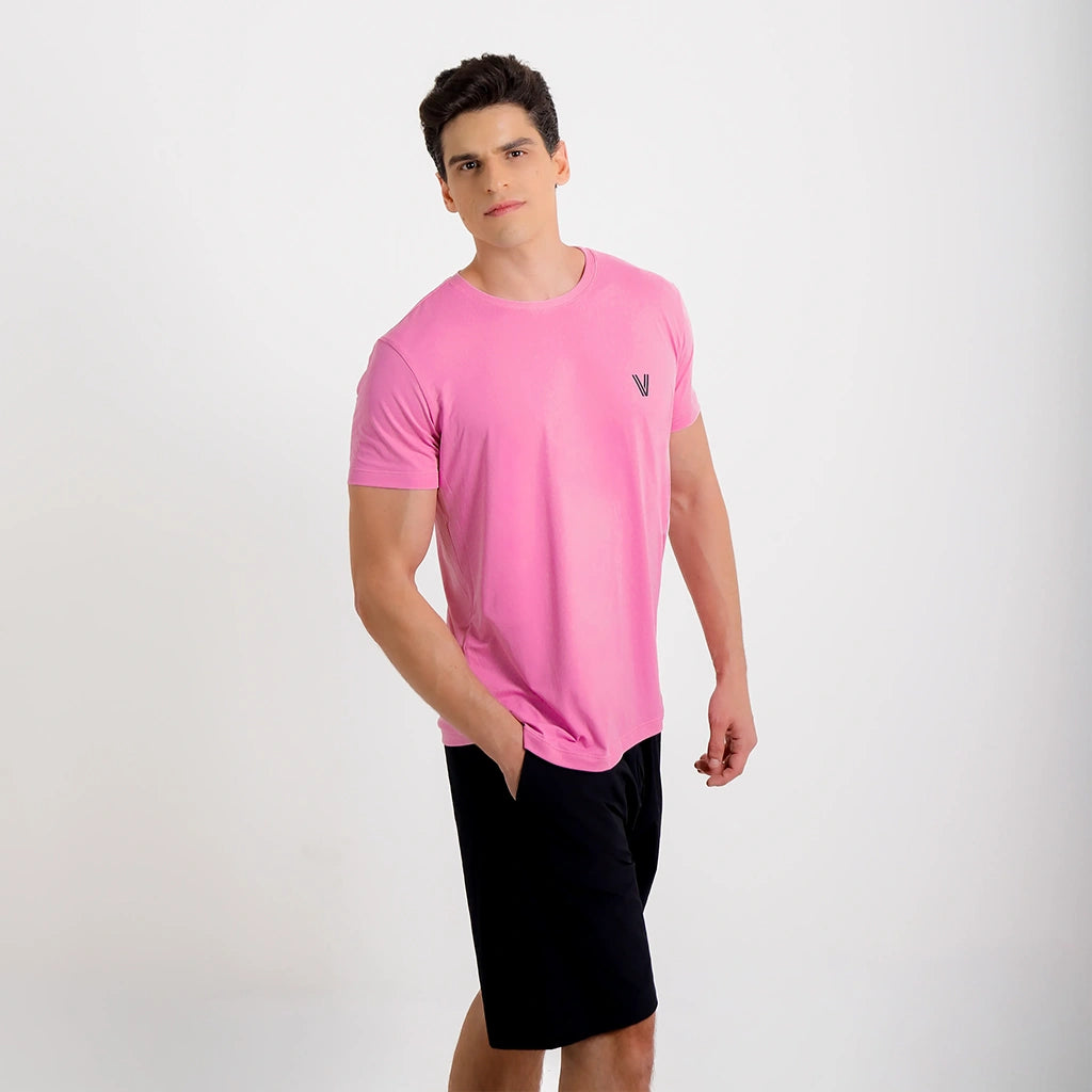 Camisetas Poliamida Esportiva rosa claro masculina, ângulo 3/4, logo V aplicado no peito