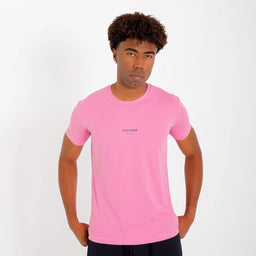 Camisetas Poliamida UV30 rosa claro, vista de frente em fundo branco.