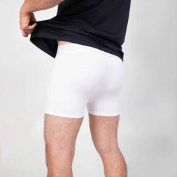 Cueca boxer de poliamida Vistorr V branca, vista traseira, cós anatômico e respirável